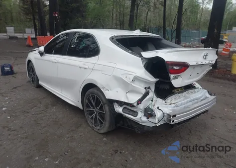 2023 Toyota Camry Se Awd z USA, uszkodzony, nr VIN 4T1G11BK5PU104580